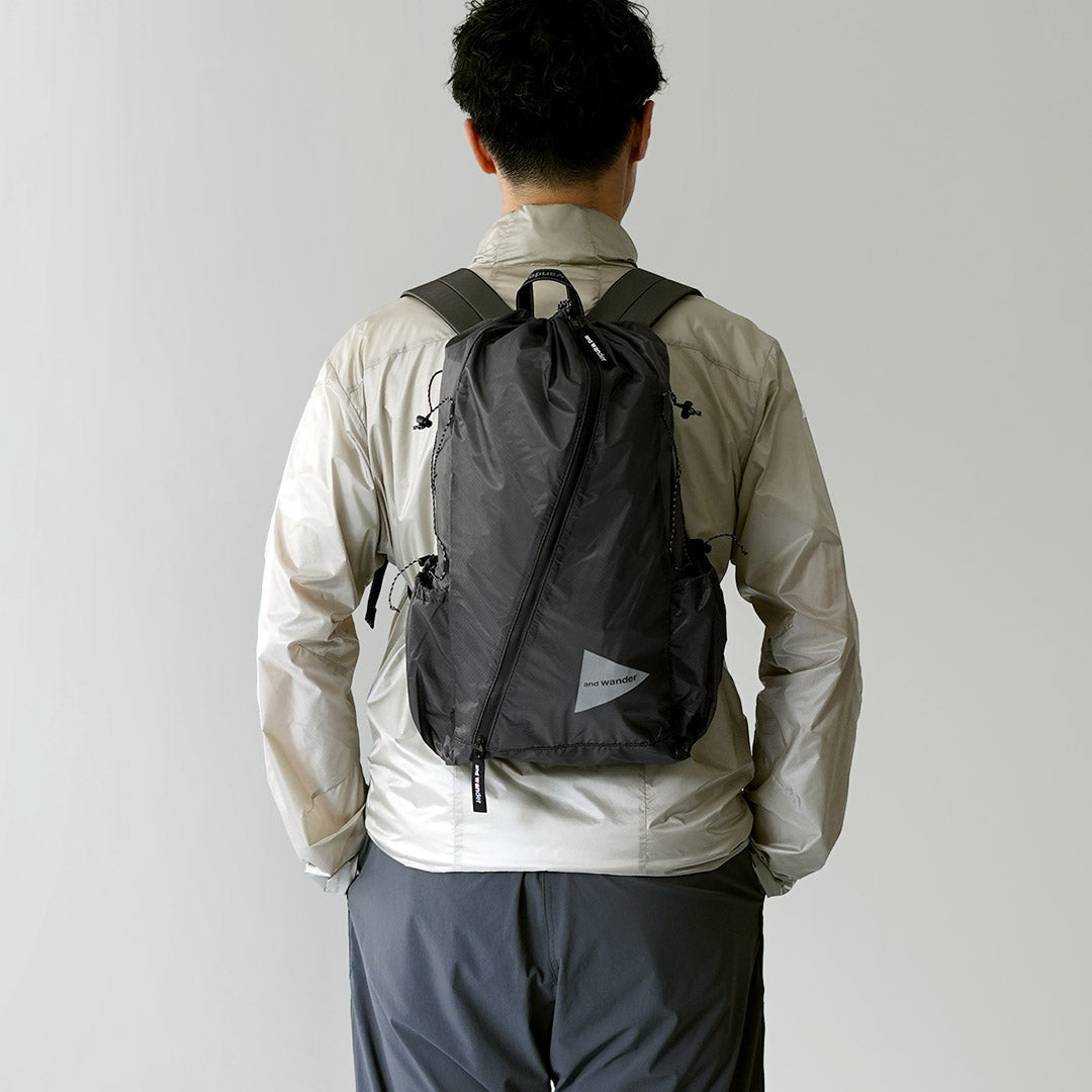 和流浪 /锡·戴帕克(Sil Daypack)