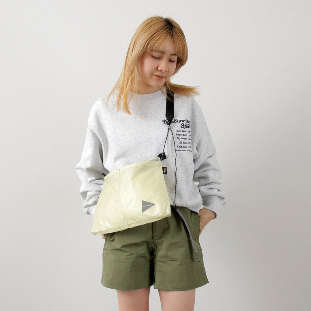 和徘徊 / sil sacoche