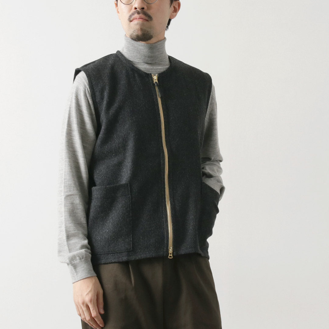 RE MADE IN TOKYO JAPAN / Gilet ras du cou Kersey en laine et cachemire