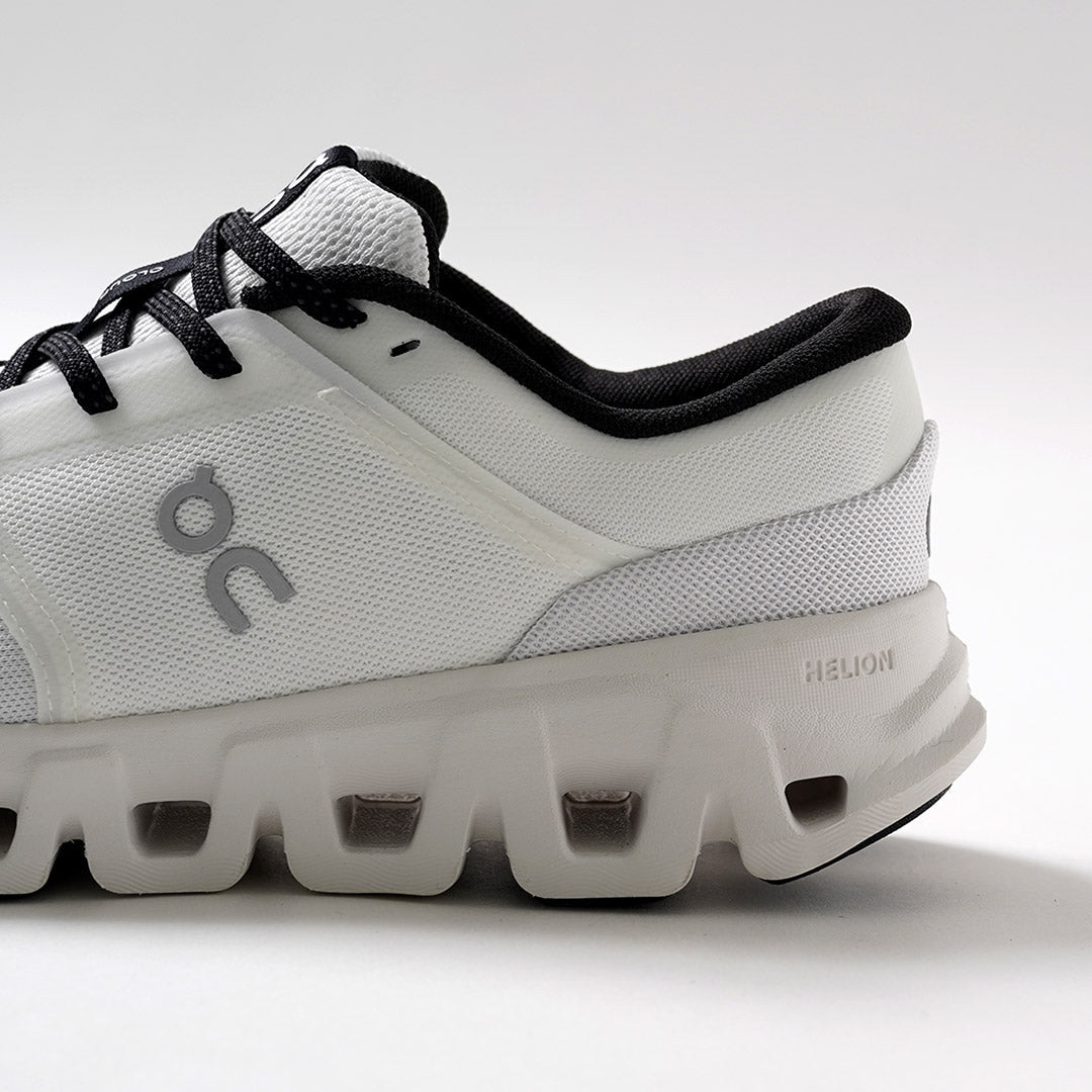 ON / Men's Cloud X 5 Sneakers