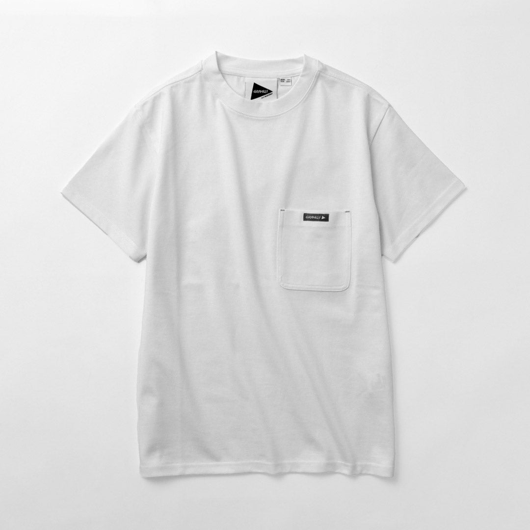 AND WANDER / T-shirt imprimé au dos Gramicci