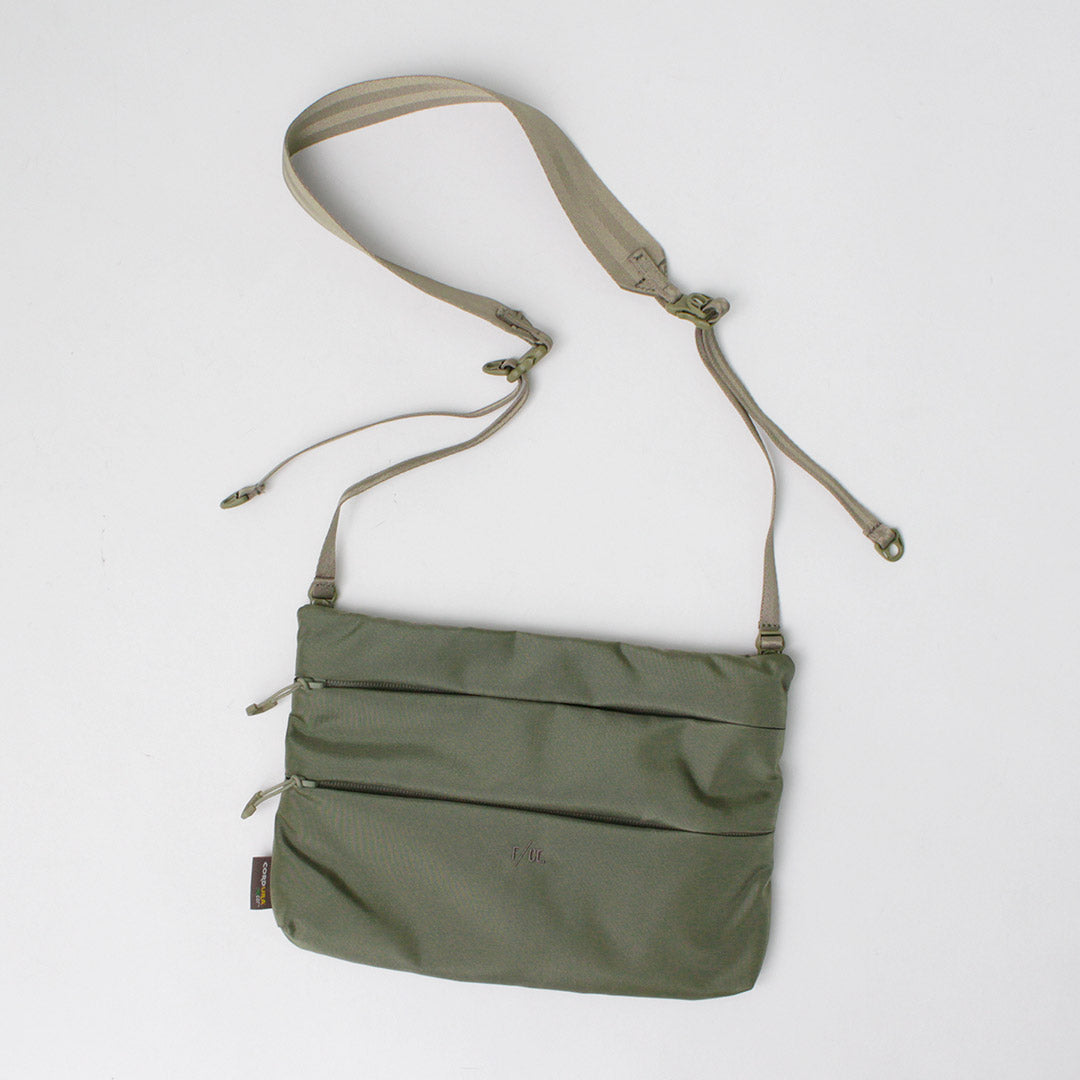 F/CE。 / 再生 Cordura 尼龙 Sacoche