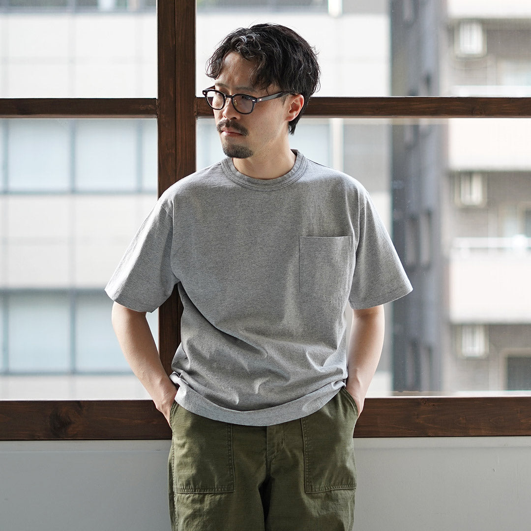 BARNS / 硬領短袖 T 卹