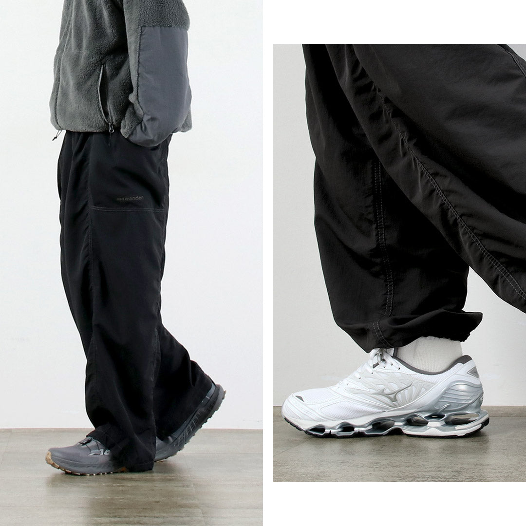AND WANDER / Crinkle Nylon Pants