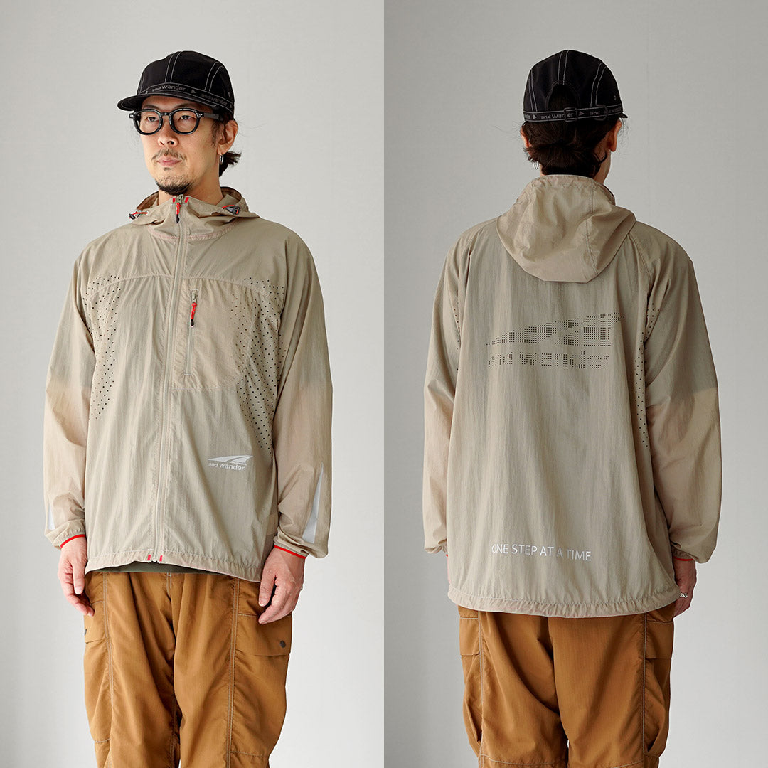 AND WANDER/ALTRA × and walk 透气防风夹克
