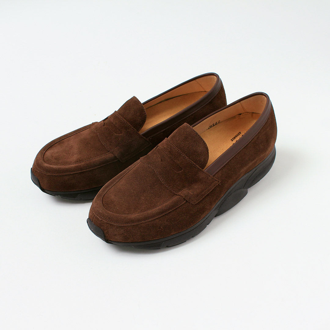 MILIEU-PIED / Mocassins en daim