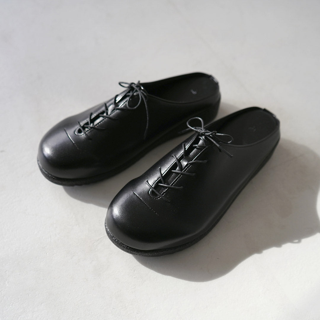 Zuecos con cordones HEP / Koen