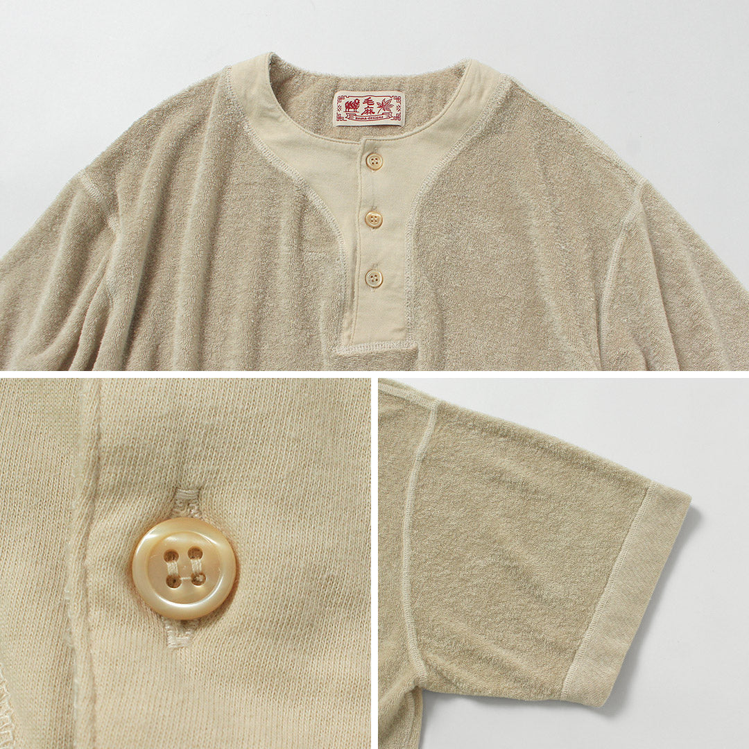 KEMA DESIGNS / Camiseta con cuello henley compensado de lino