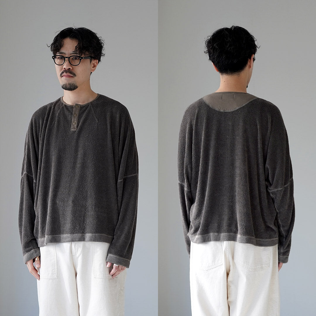 KEMA DESIGNS / Linen Pile Henley Neck Pullover