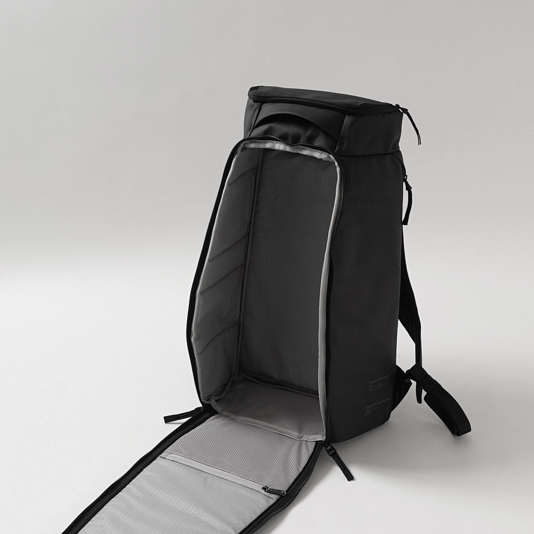 D_B_ / Hugger Backpack 25L