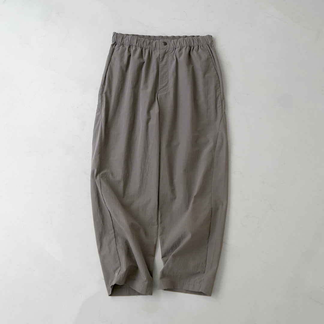 GOLDWIN / Relaxed Straight Easy Pants