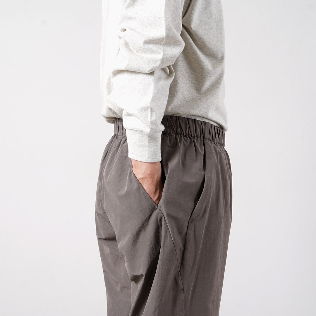 GOLDWIN / Relaxed Straight Easy Pants