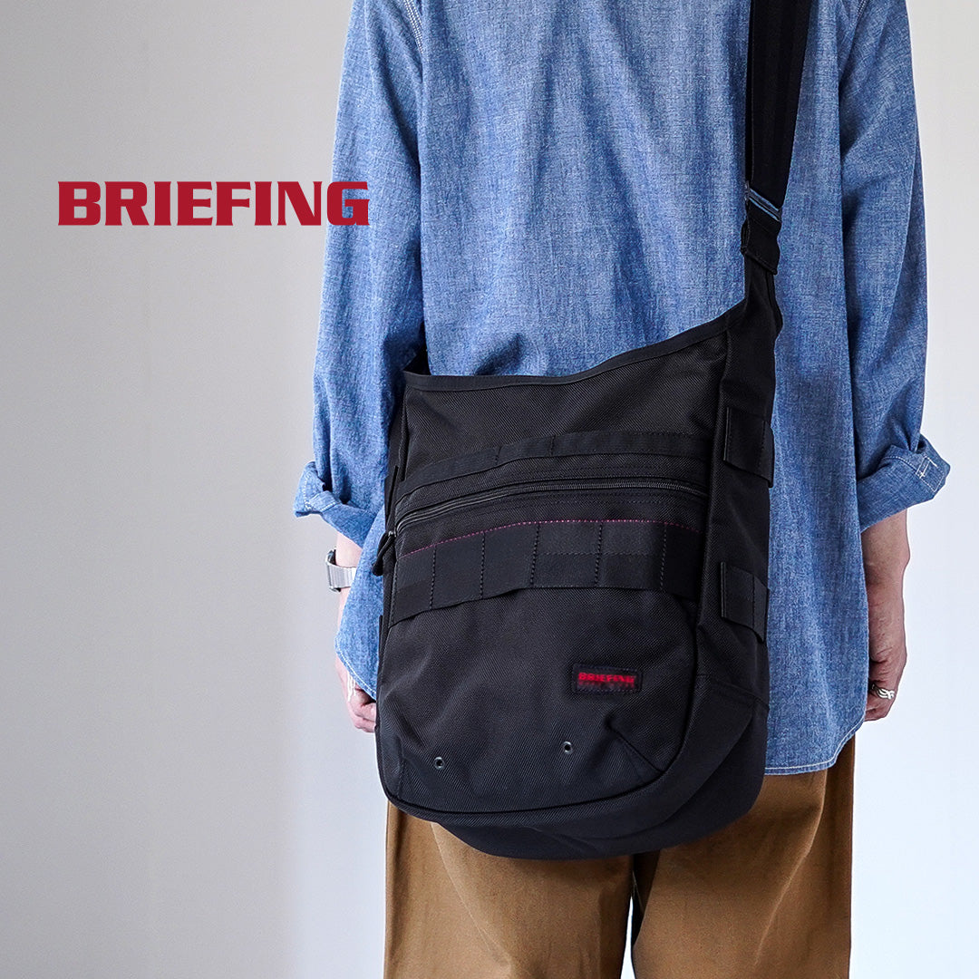 BRIEFING / DAY TRIPPER L Shoulder Bag