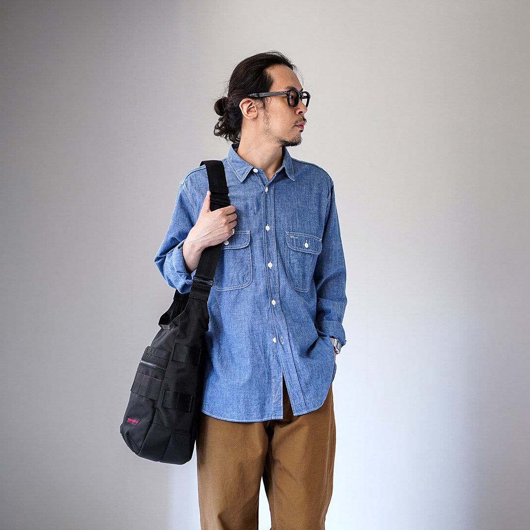 BRIEFING / DAY TRIPPER L Shoulder Bag