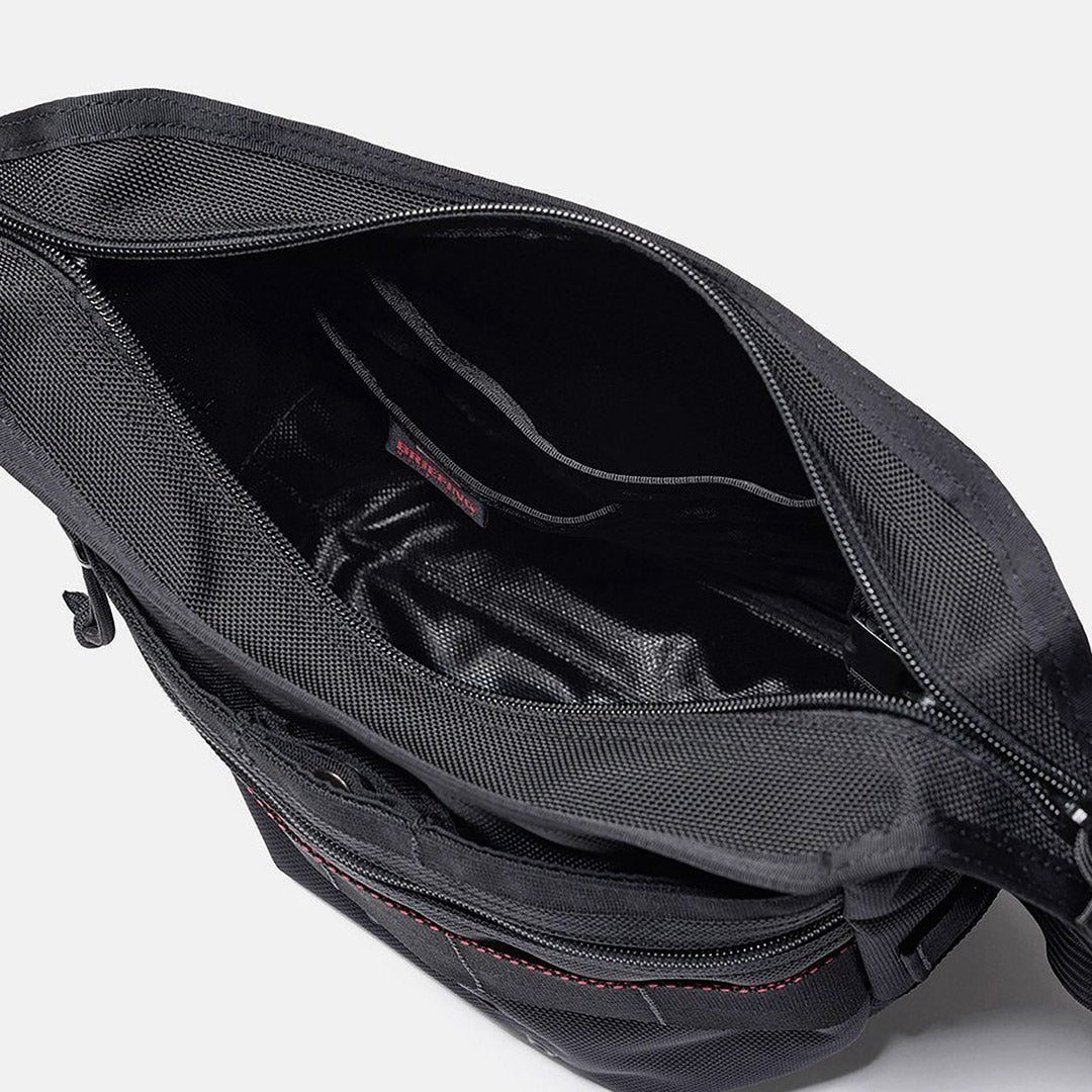 BRIEFING / DAY TRIPPER S Shoulder Bag