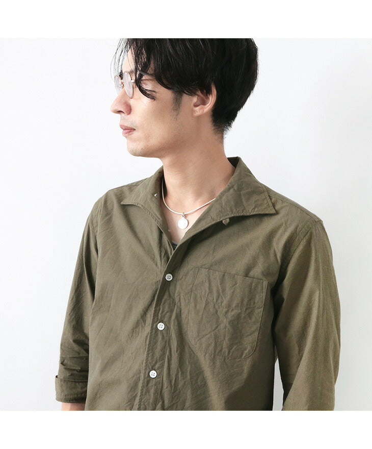 Karen Silver의 Phadua / Leather Choker 목걸이.