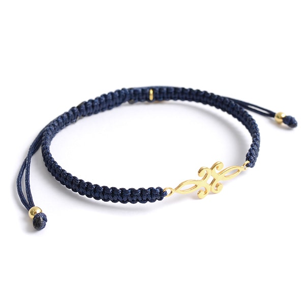 Chalisa t .. / motif de fleur symétrique en naine