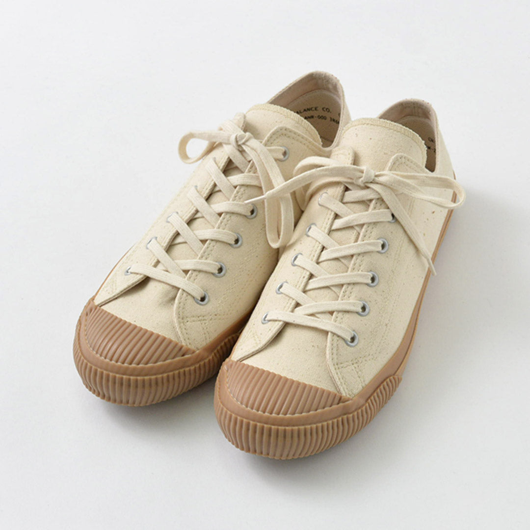 PRAS / 쉘 캡 로우 스니커즈
