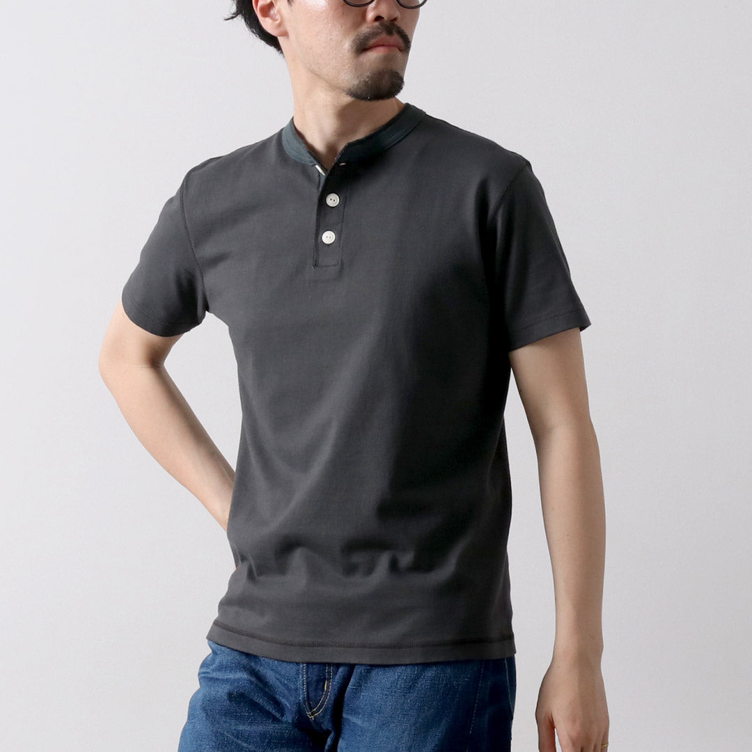 BARNS / COZUN Camiseta de manga corta con cuello Henry de punto