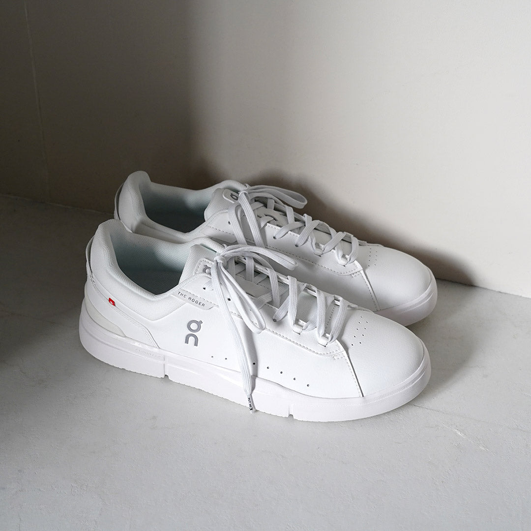 ON / Roger Advantage 運動鞋