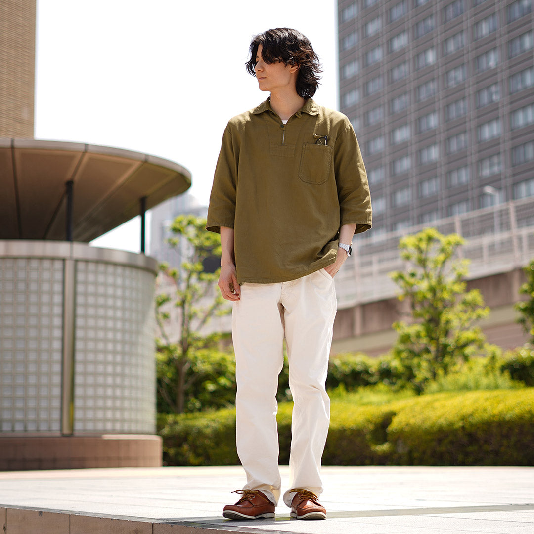 日本藍色牛仔褲 /代碼：銀色軍用套頭衫襯衫