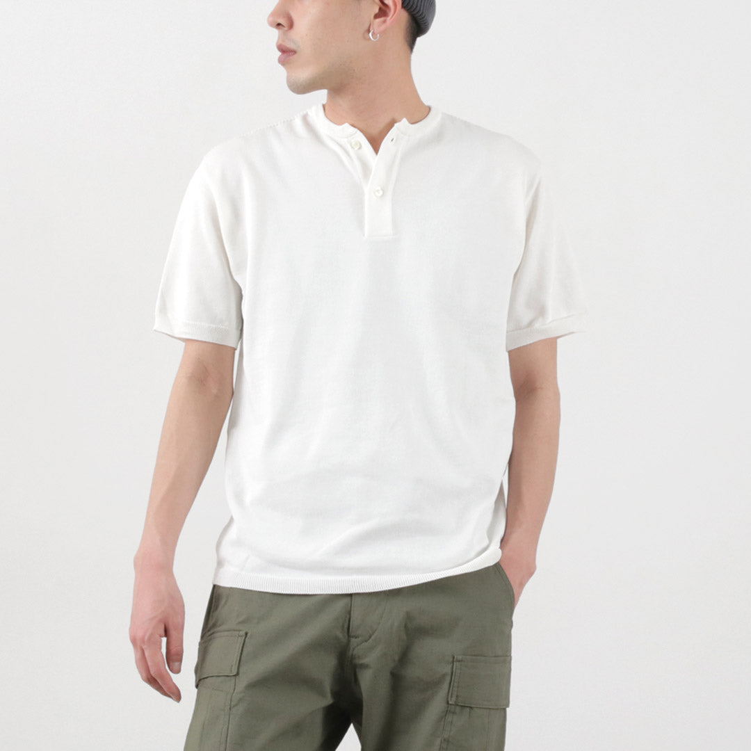 Soglia / algodón ajustado sin costuras Henry Henry Knit Tee