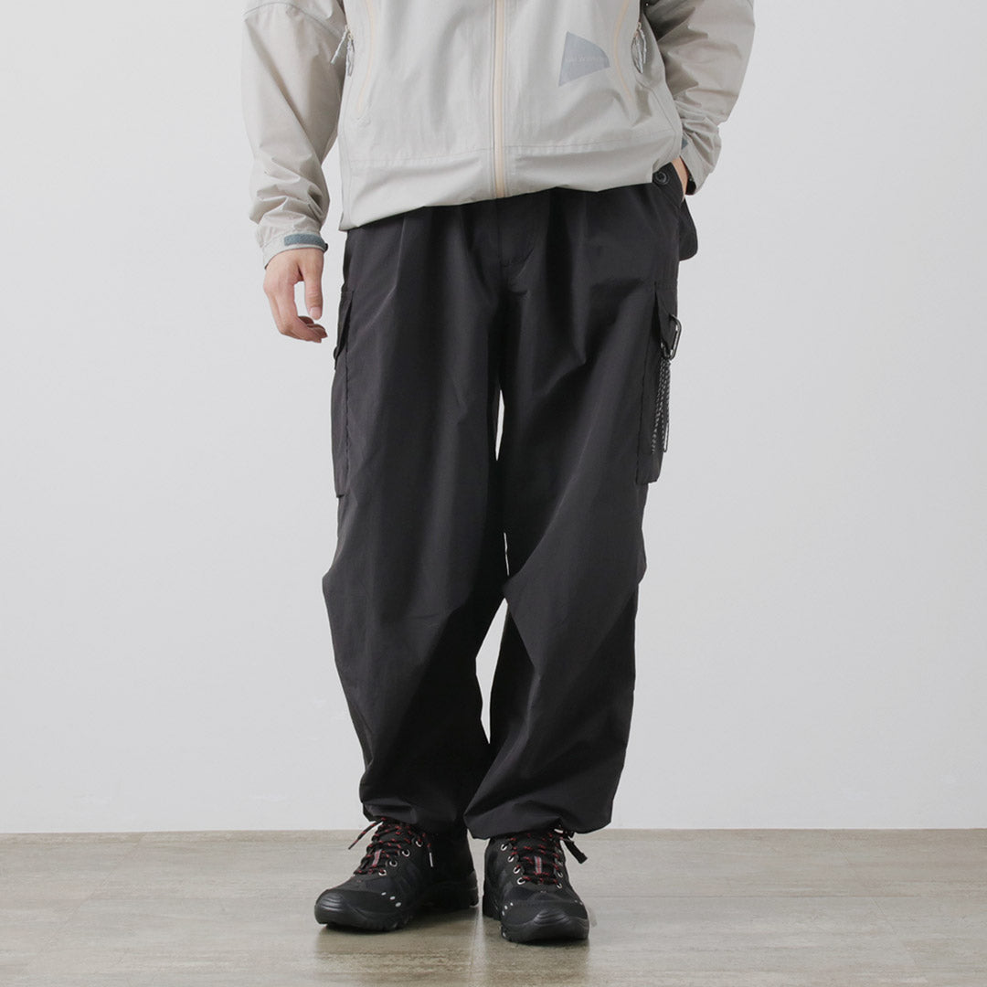 Et errer / pantalon de chargement surdimensionné