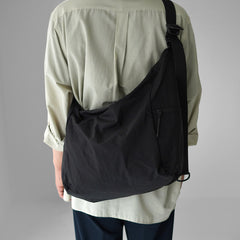 black-2 / F