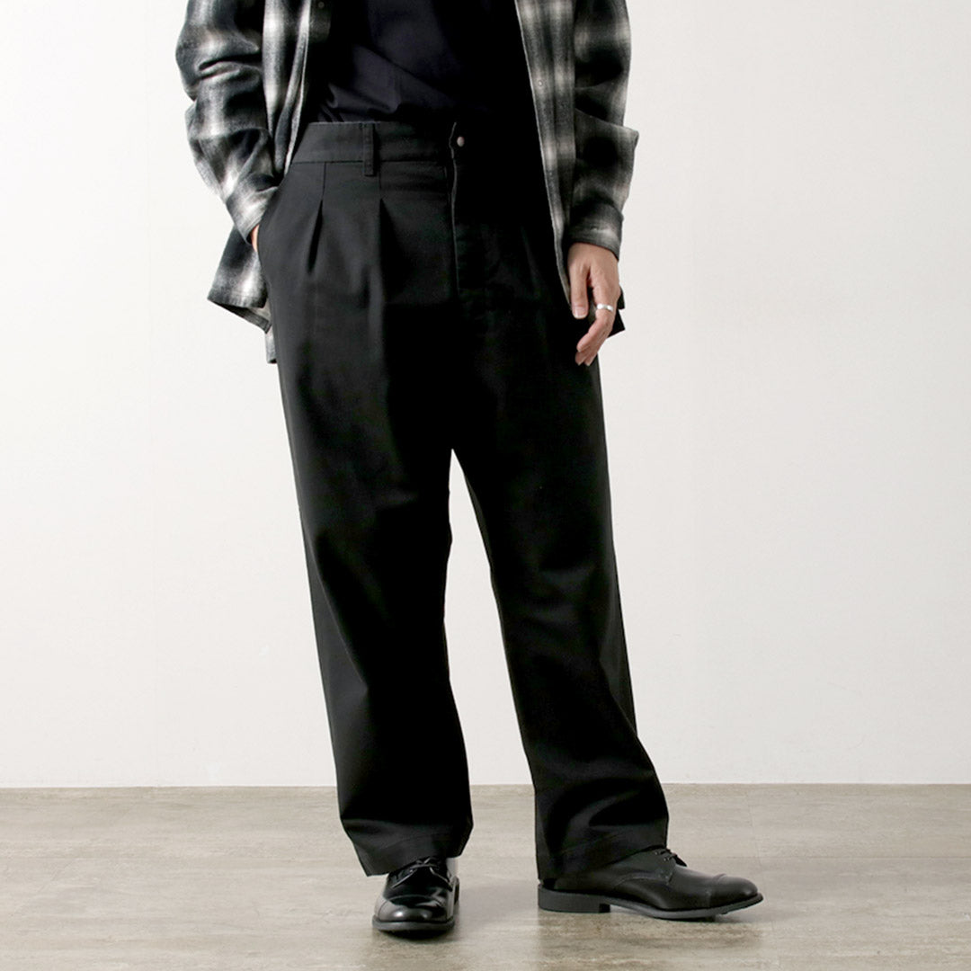 FUJITO / Pantalón chino de 2 pliegues