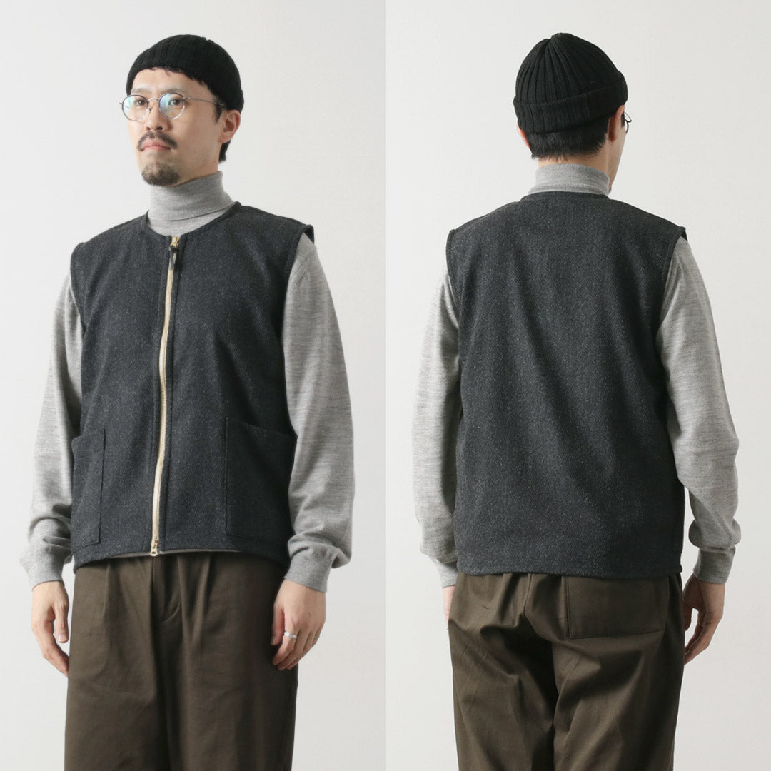 RE MADE IN TOKYO JAPAN / Gilet ras du cou Kersey en laine et cachemire