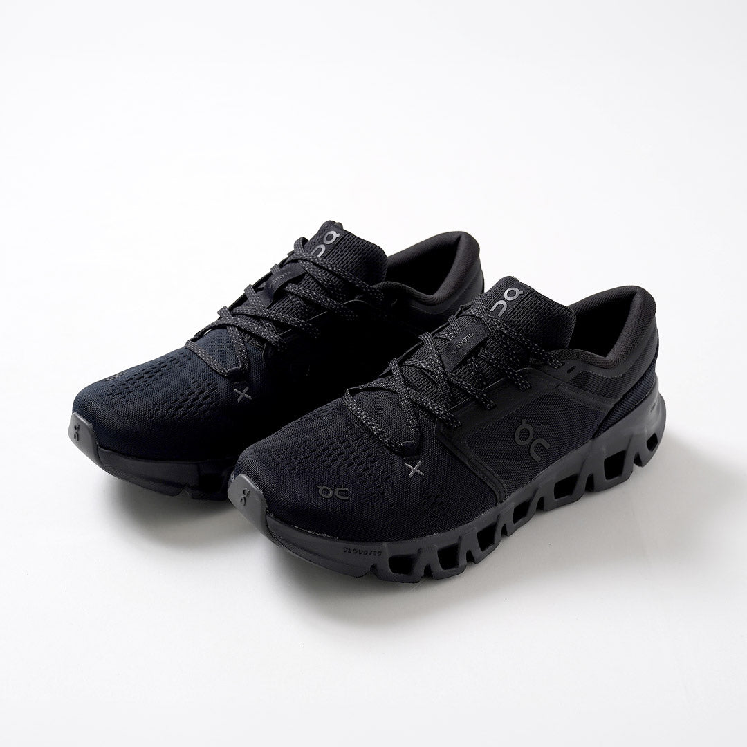 ON / Men's Cloud X 5 Sneakers