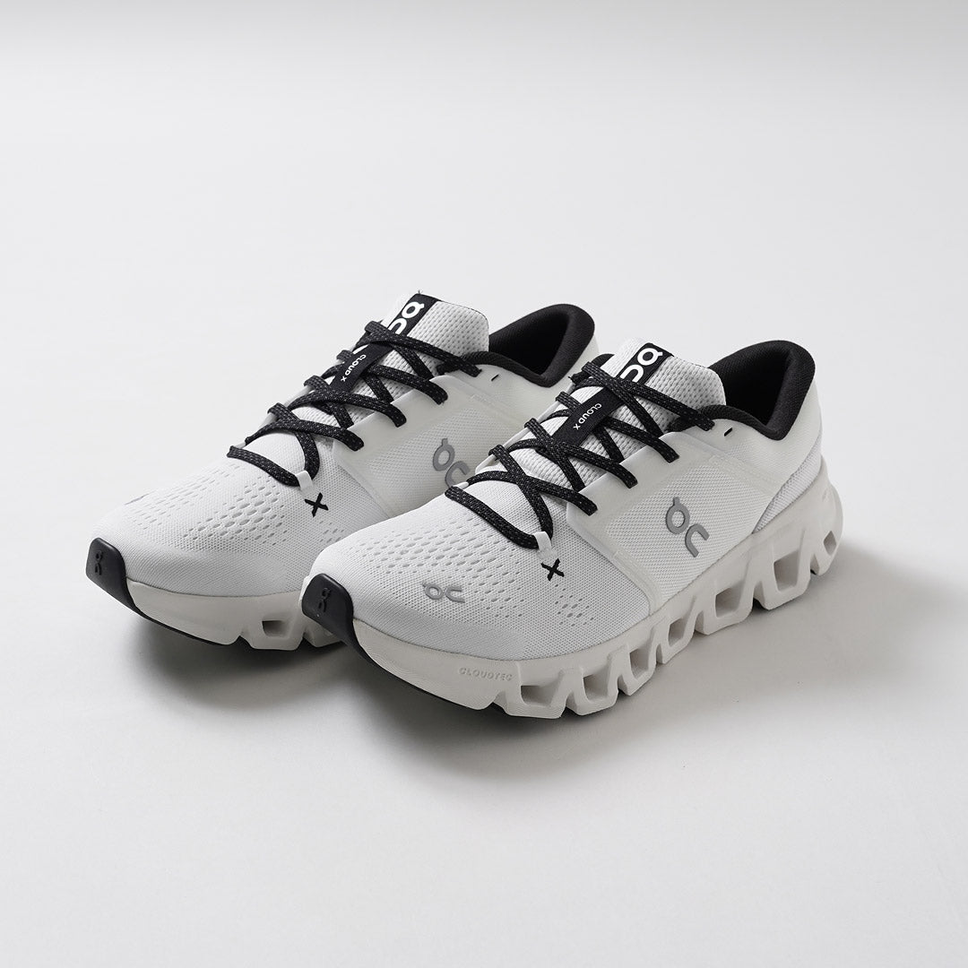ON / Men's Cloud X 5 Sneakers