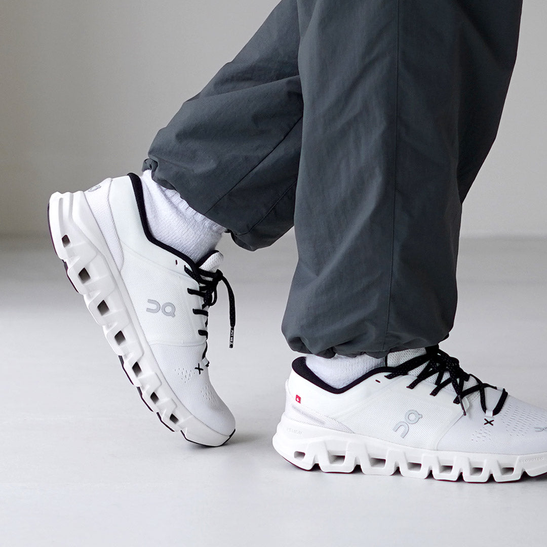 ON / Men's Cloud X 5 Sneakers