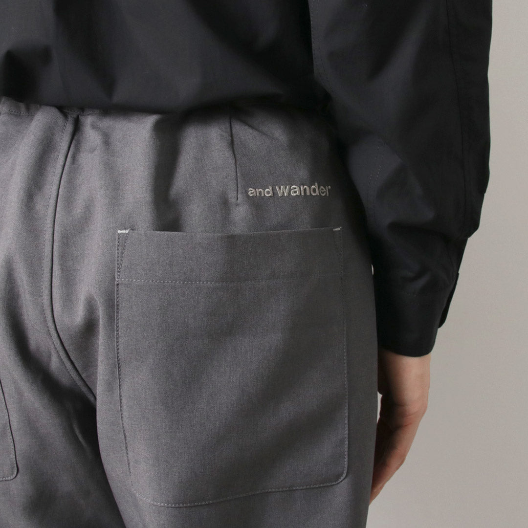 AND WANDER / PE Pantalon en sergé mélangé