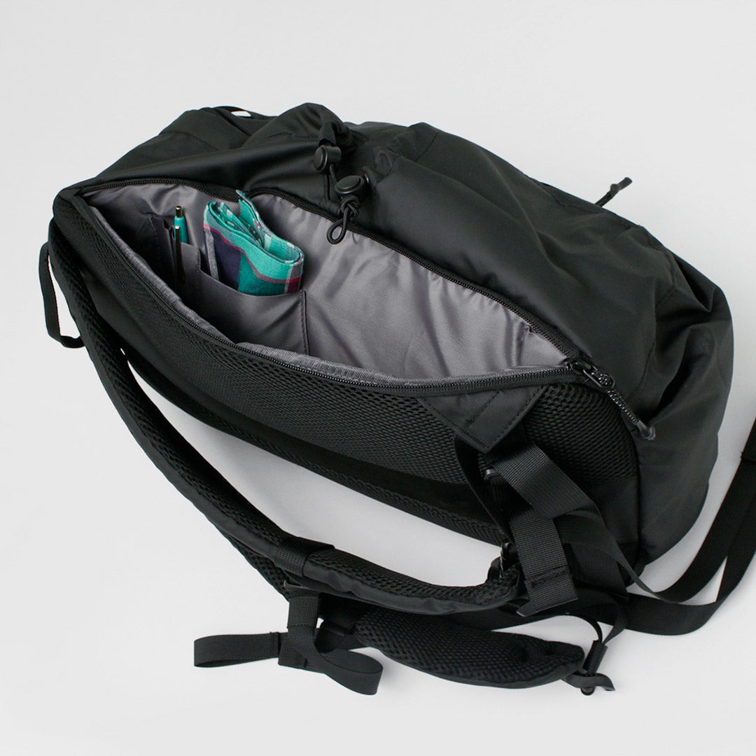 ELLIKER / KILN 帶帽拉鍊頂部背包 22L
