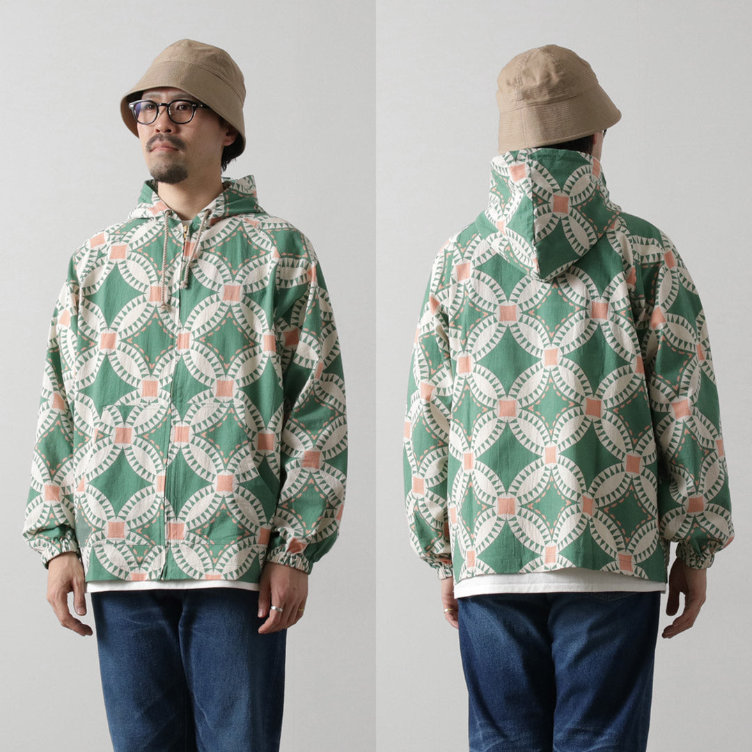 PASSEZ UNE JOURNÉE RECONNAISSANTE / Sweat à capuche de plage imprimé quilt vintage
