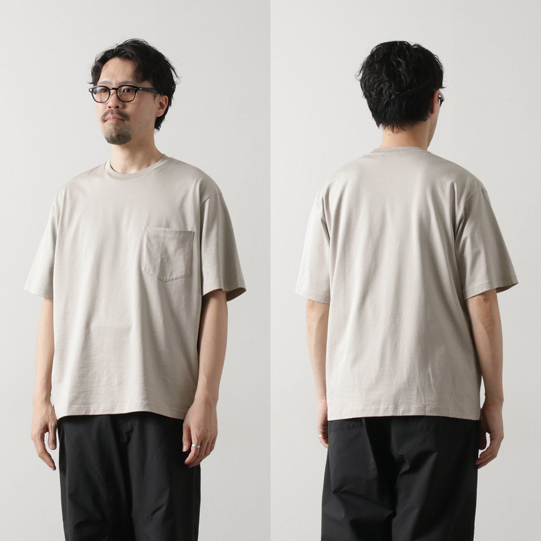 HANDVAERK / Camiseta Grande Manga Corta