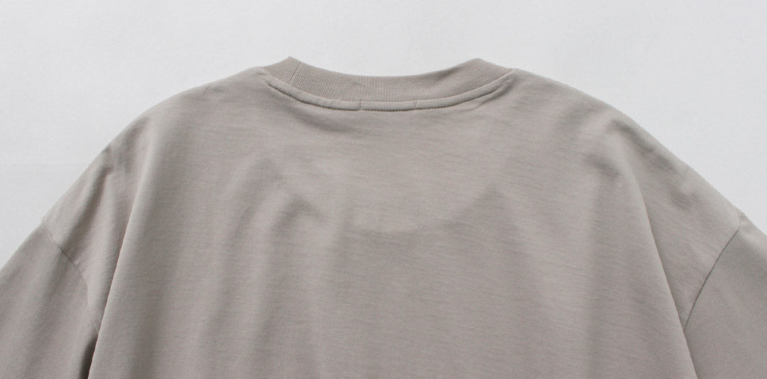 HANDVAERK / Camiseta Grande Manga Corta