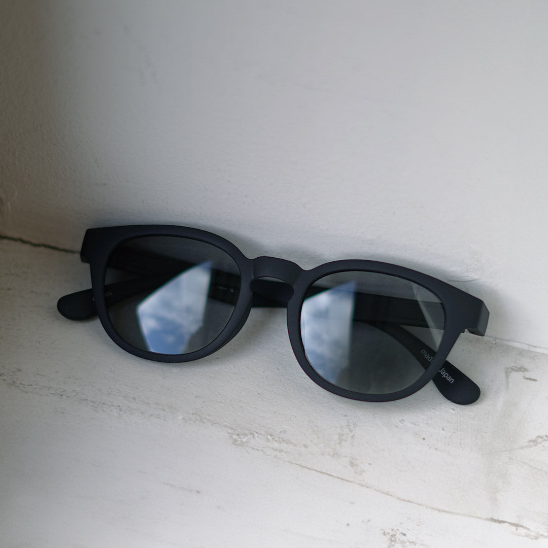 JUGAAD14 / Gafas de sol mate Ocean Grip