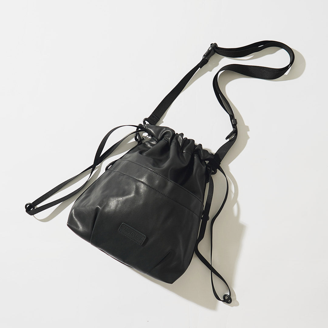 BAICYCLON BY BAGJACK / Sac à cordon en cuir synthétique