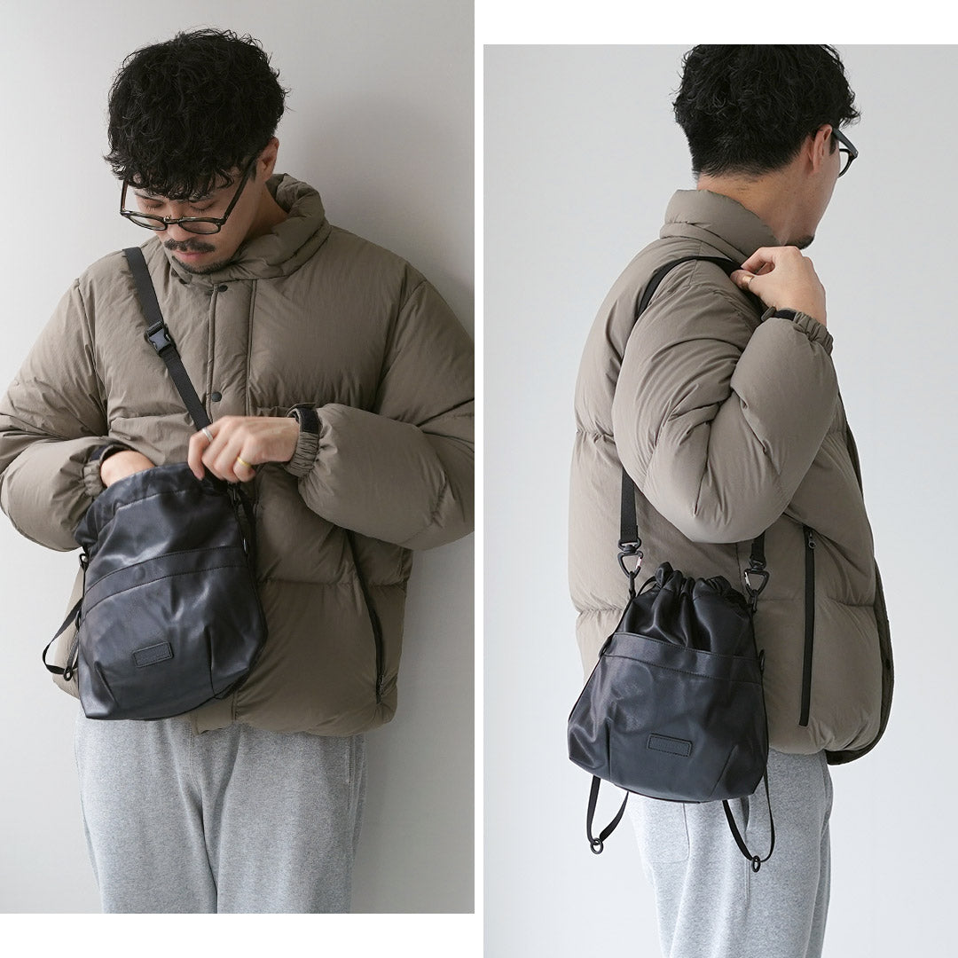 BAICYCLON BY BAGJACK / Sac à cordon en cuir synthétique