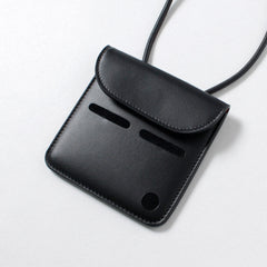 noir / F