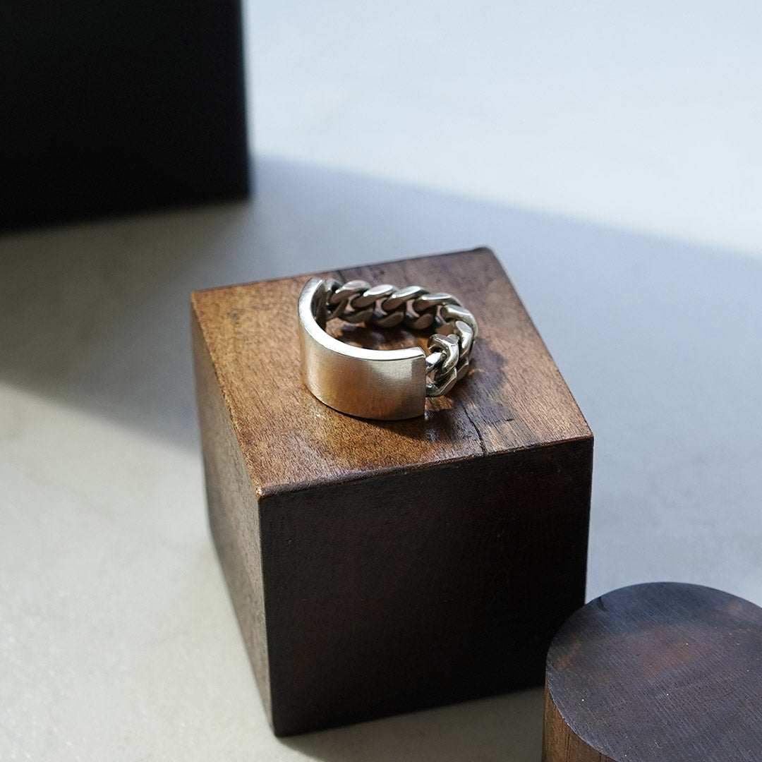 BARNS OUTFITTERS / Anillo de identificación