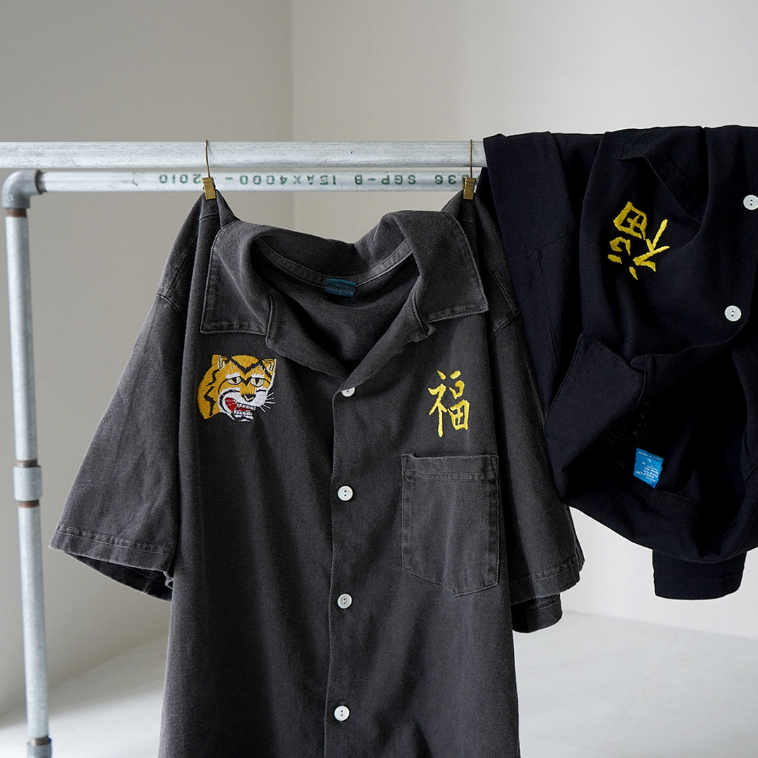 GOOD ON / 虎福刺繡開領襯衫