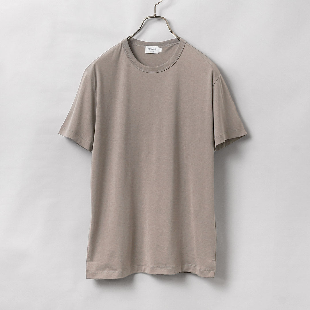 HANDVAERK / Nouveau T-shirt à manches courtes et col rond