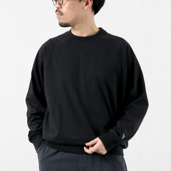 black / M