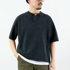 black / M