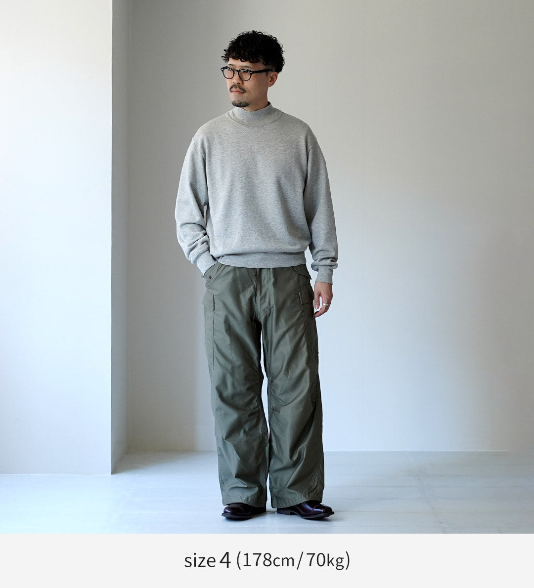 LIFiLL / 棉质小高领运动衫