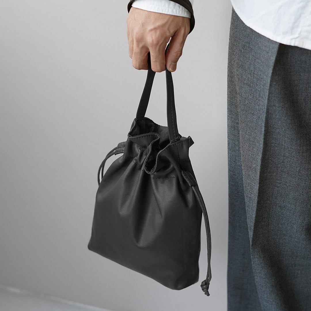 MR.OLIVE / IMPERMA-CUERO Mochila saco