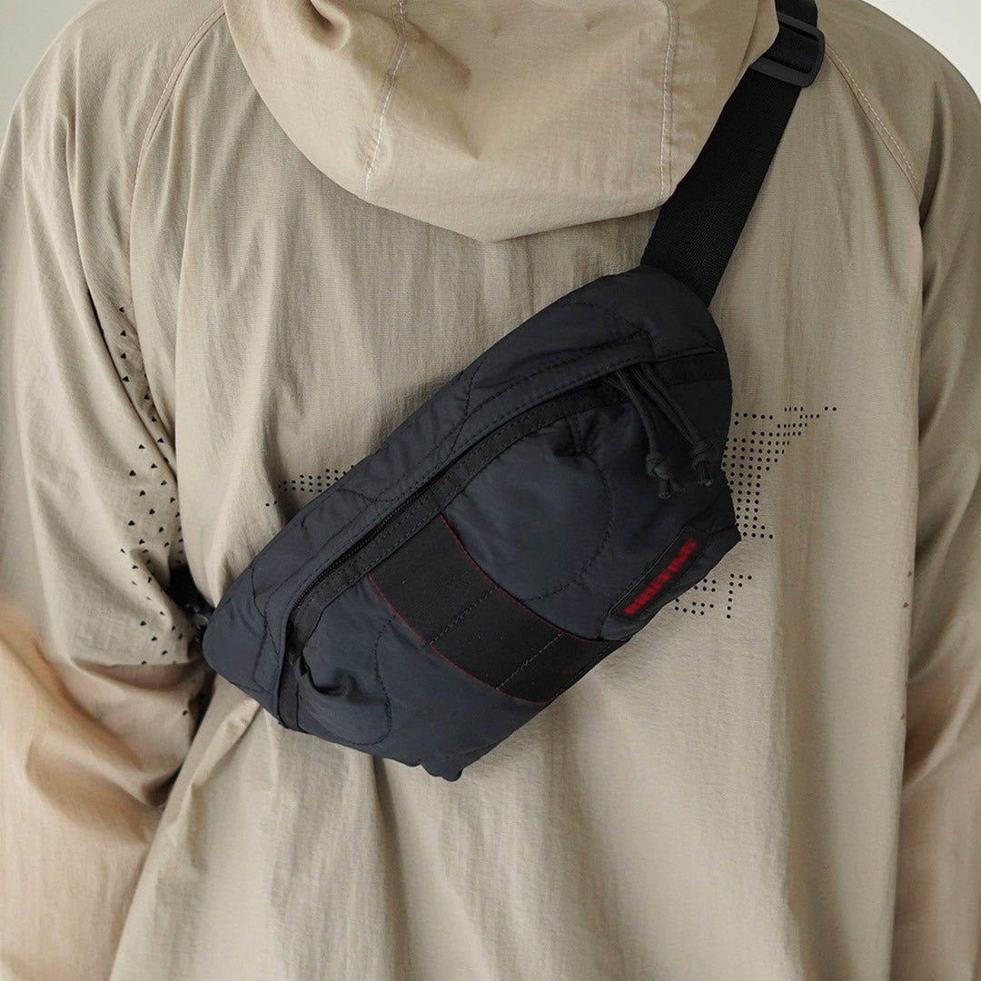 BRIEFING / Quilted Walker Crossbody Bag